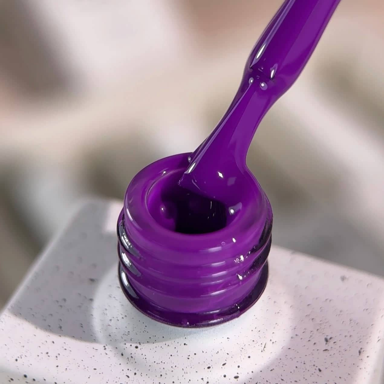 NAILSOFTHEDAY Gel polish Plum-198 - Imagen 3