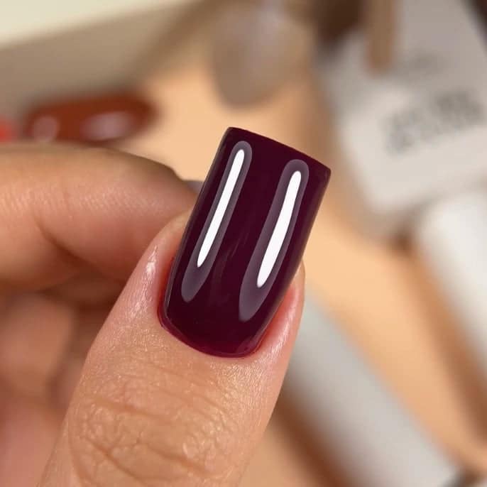 NAILSOFTHEDAY Gel polish Wine - Imagen 4