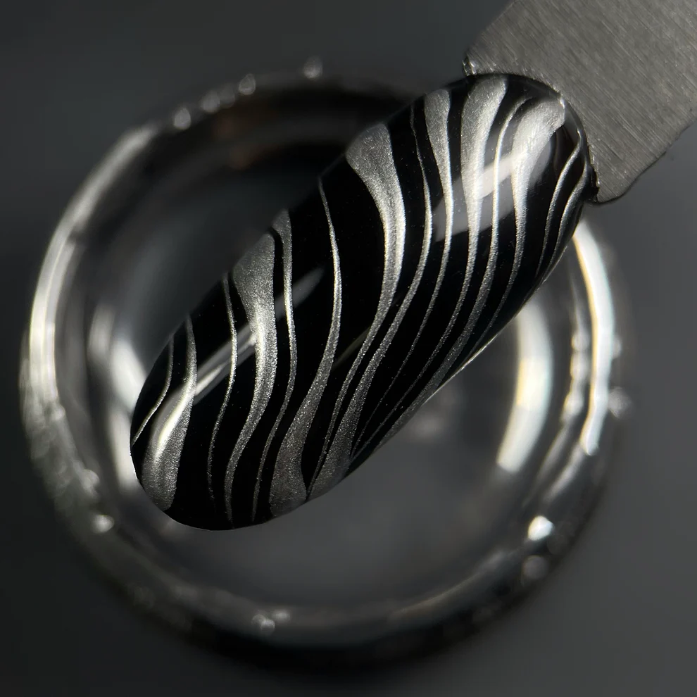 NAILSOFTHEDAY Metallic Paint – Gel paint metálico efecto espejo (5 ml) - Imagen 5