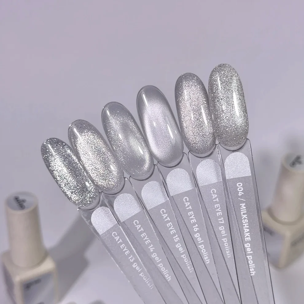 NAILSOFTHEDAY Gel Polish Cat Eye 13 – Ojo de Gato Plateado sobre Base Transparente · 6 ml - Imagen 5